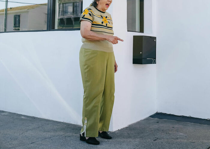 35 Internet Users Open Up About The Creepiest Things They Heard And Saw At Work