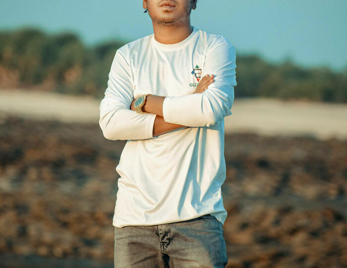 35 Internet Users Open Up About The Creepiest Things They Heard And Saw At Work