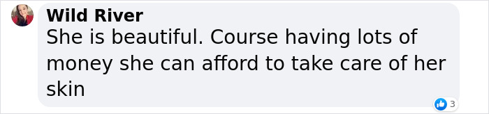 74-Year-Old Vera Wang Is &ldquo;Aging Backward&rdquo; As She Shares Swimsuit Pics By The Pool