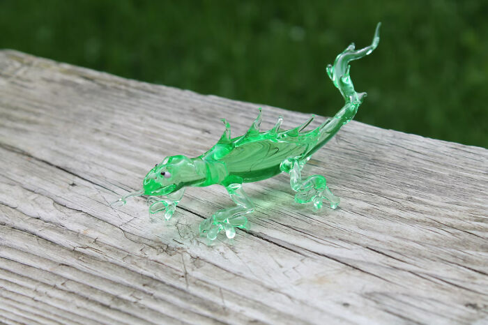I Made This Uranium Glass Lizard I Made This Uranium Glass Lizard