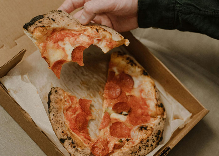 Rude Pizzeria Manager Forced To Apologize After Company Loses Loyal Customer Base