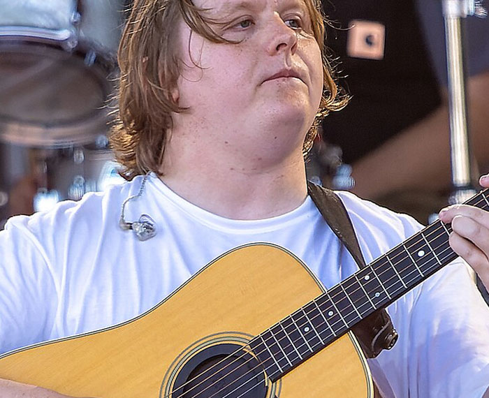 “All These Decades I Didn’t Realize”: 30 People Reveal The Sad Stories Behind Popular Songs