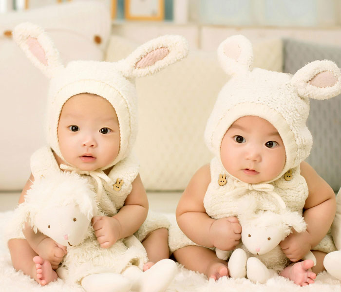 &ldquo;[Am I The Jerk] For Refusing To Lie To Cover Up What My Mom Realized About Me?&rdquo;