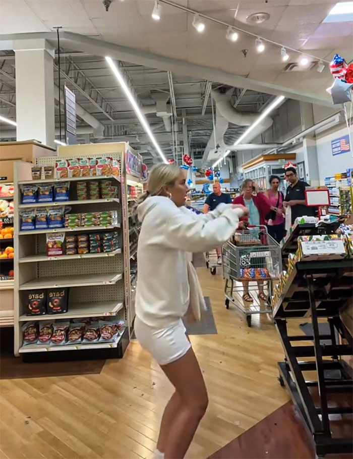 Bizarre Public Stunts Becoming Increasingly Common As People Try Out &ldquo;Rejection Therapy&rdquo;