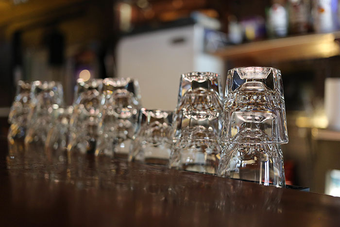 40 Red Flags Indicating You Should Immediately Leave The Restaurant You’re At