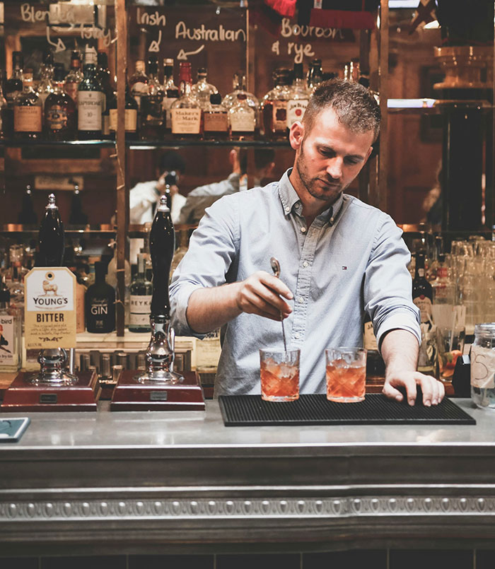 40 Red Flags Indicating You Should Immediately Leave The Restaurant You’re At