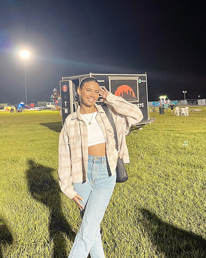 Woman Lands On Magazine Cover After Internet Crowns Her Australia&rsquo;s &ldquo;Most Beautiful Woman&rdquo; Over Viral Club Pic