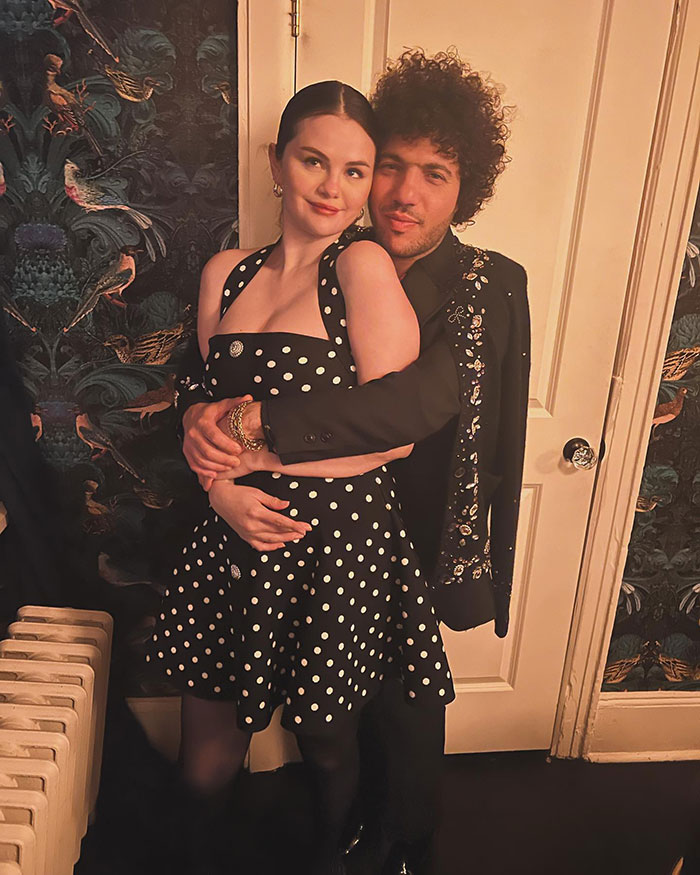 Selena Gomez&rsquo;s Cryptic Post Has Fans Thinking She&rsquo;s Reacting To Justin Bieber&rsquo;s Baby Announcement