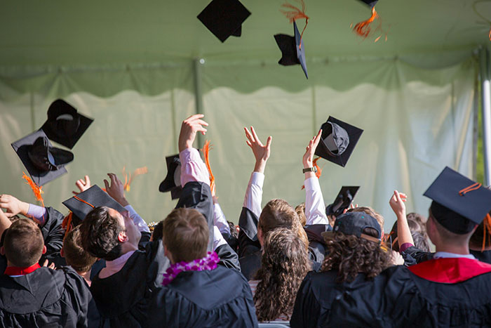 Parents Abandon Teen At His Graduation, He Refuses To Put His Cap And Gown On Again For Photos