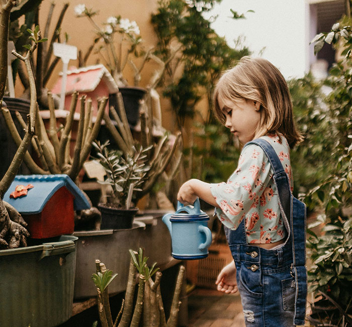 “What Did Your Spouse Hide From You Until After You Were Already Married?” (40 Answers)