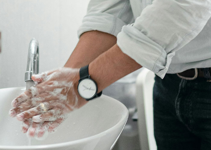 34 People Share Disgusting Things People Don't Realize Are Gross