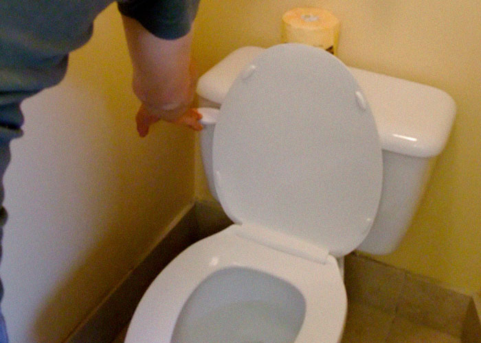 34 People Share Disgusting Things People Don't Realize Are Gross