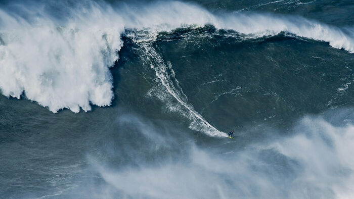 &lsquo;Surfing The Unsurfable&rsquo;: World Record Holder Sebastian Steudtner Rides A 93.73-Foot Wave