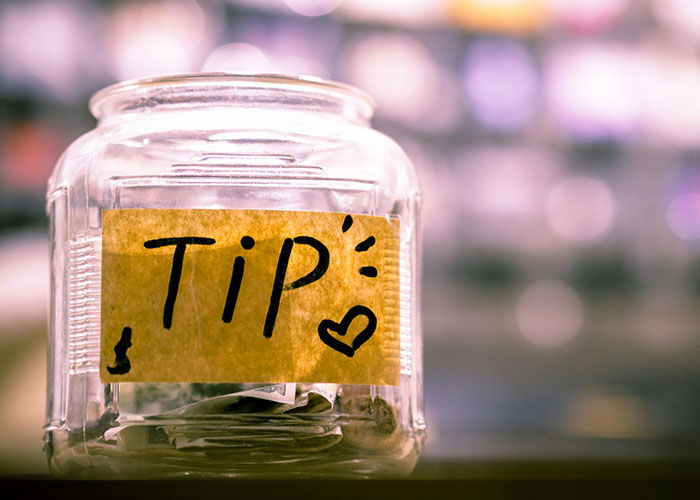 38 People Share Traditions And Social Norms They Absolutely Hate