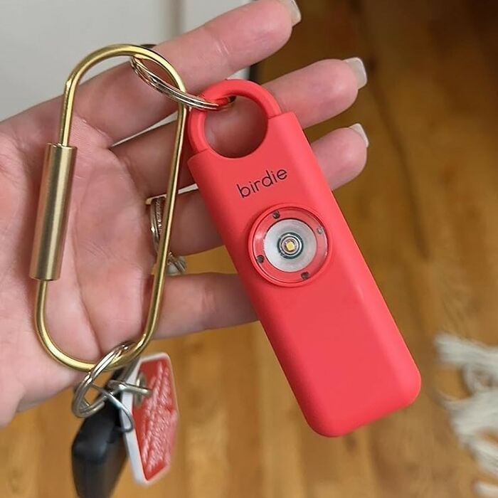  Birdie Personal Safety Alarm For Women : The Safety Mechanism That Will Let You Spread Your Wings