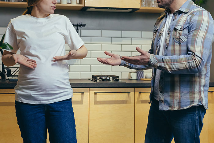 Woman Leaves Home After Husband Tells Her To Stop Talking About Her Pregnancy All The Time Woman Leaves Home After Husband Tells Her To Stop Talking About Her Pregnancy All The Time