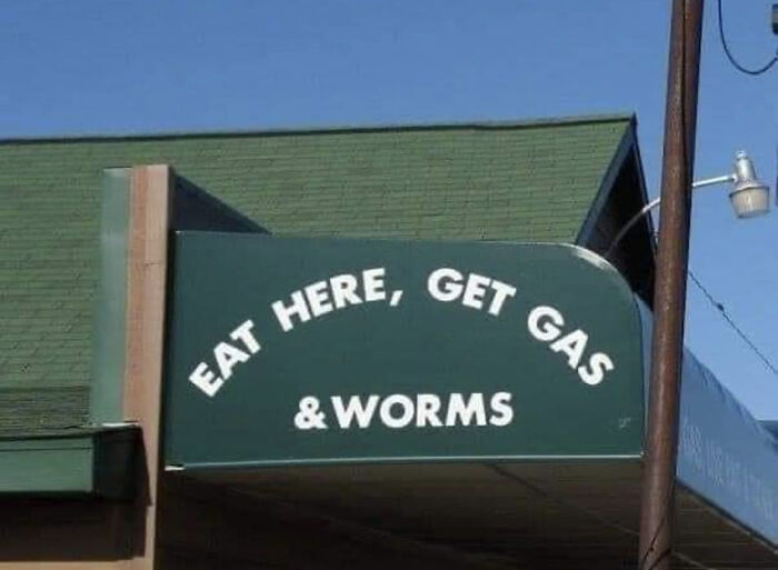 50 Hilarious New Pics In The “Give Me A Sign” Facebook Group’s Collection