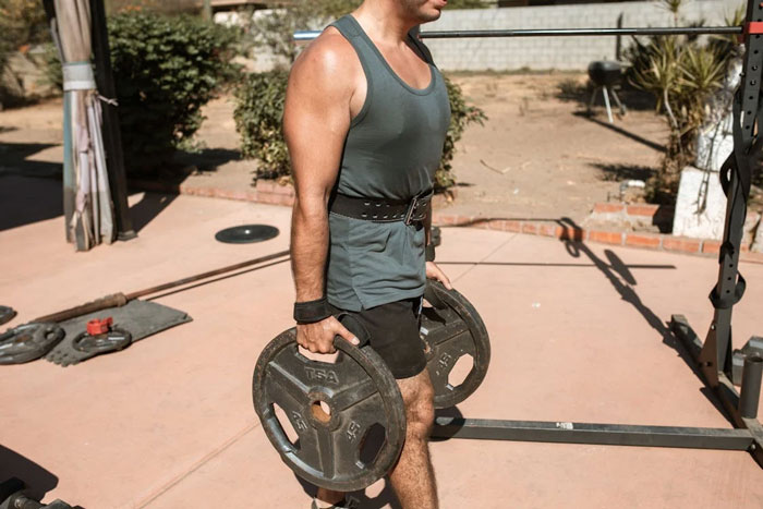 Woman Turns The Tables On Obnoxious Neighbor With Ingeniously Non-Violent Revenge Woman Turns The Tables On Obnoxious Neighbor With Ingeniously Non-Violent Revenge