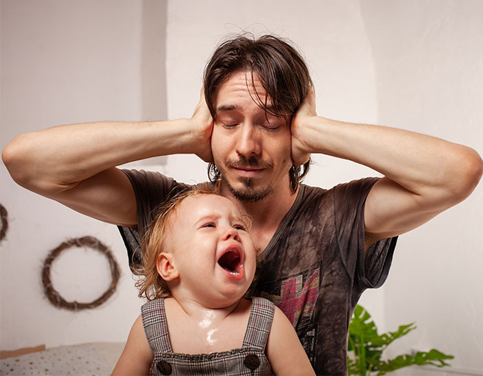 Man Pushes Wife To Have Kids, Breaks Down After He&rsquo;s Left As A SAH Dad Caring For Them