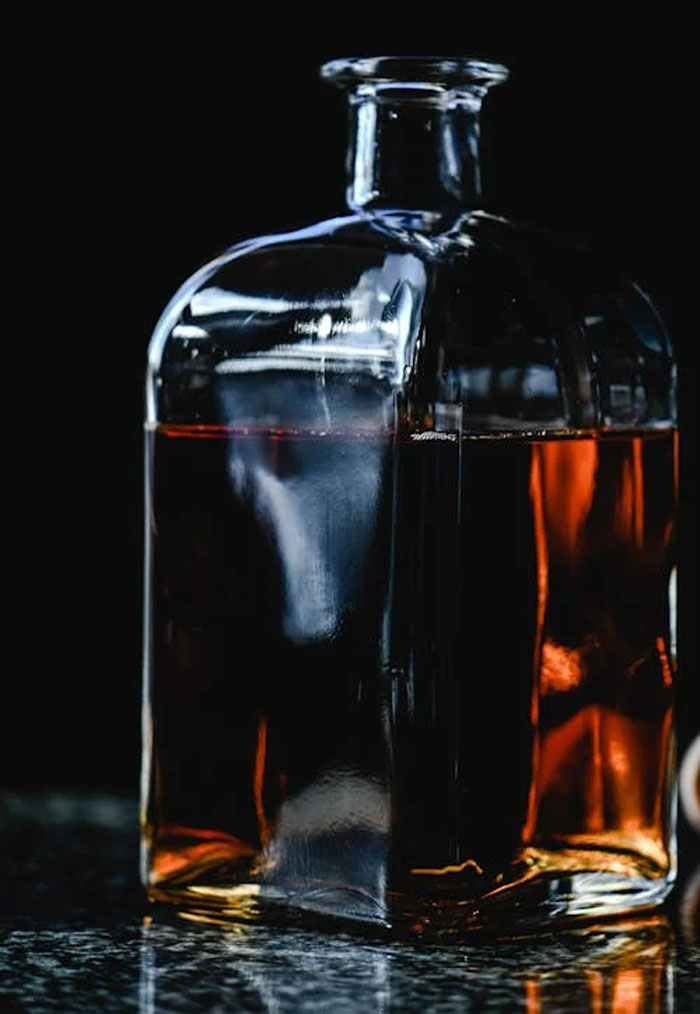 30 Secrets These People Make Sure Their Parents Will Never Know