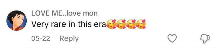 10-Year-Old Girl Becomes Internet Sensation After Bringing Baby To School With Her 10-Year-Old Girl Becomes Internet Sensation After Bringing Baby To School With Her