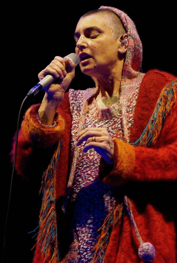 30 Famous People That Became Extremely Unpopular Without Any Good Reason