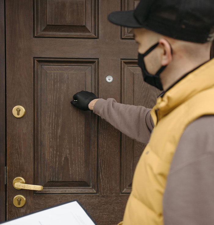 48 Strange Things People Discovered When They Hired A Private Investigator