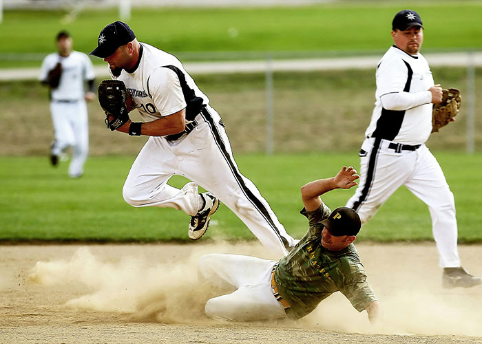 30 Folks Share The Easiest And Most Fun Jobs They Had