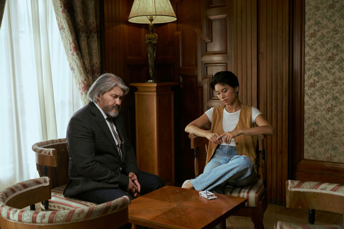 Wife And Kids Expect Joyful Reunion Between Dad And Toxic Grandpa, He Surprises Them With Divorce Wife And Kids Expect Joyful Reunion Between Dad And Toxic Grandpa, He Surprises Them With Divorce