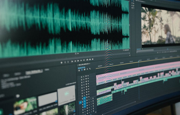 48 Strange Things People Discovered When They Hired A Private Investigator