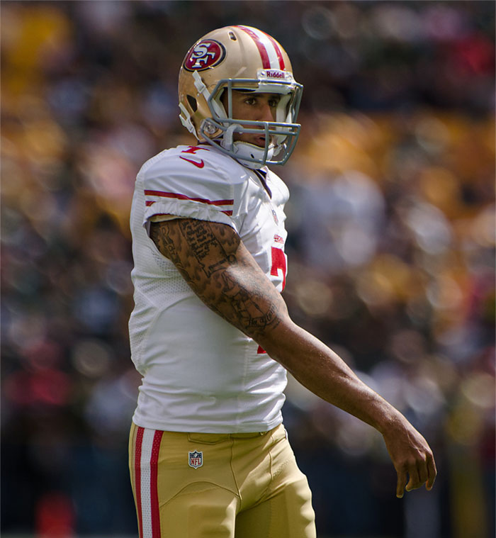 30 Famous People That Became Extremely Unpopular Without Any Good Reason