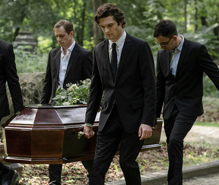 &ldquo;I Just Wanted Him To Wear Pants&rdquo;: BF&rsquo;s Wardrobe Choice Forces GF To Rethink Their Relationship