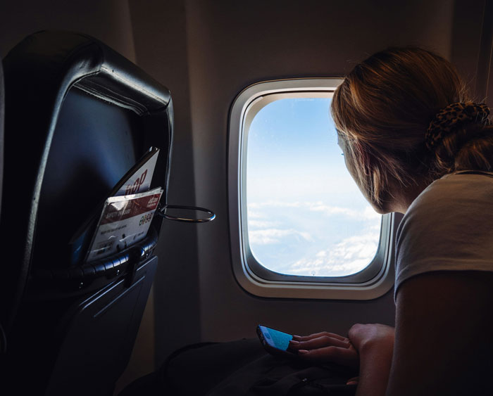 Kid Sister Throws Tantrum Over Window Seat On Plane, Brother Gets Sweet Revenge On The Flight Back