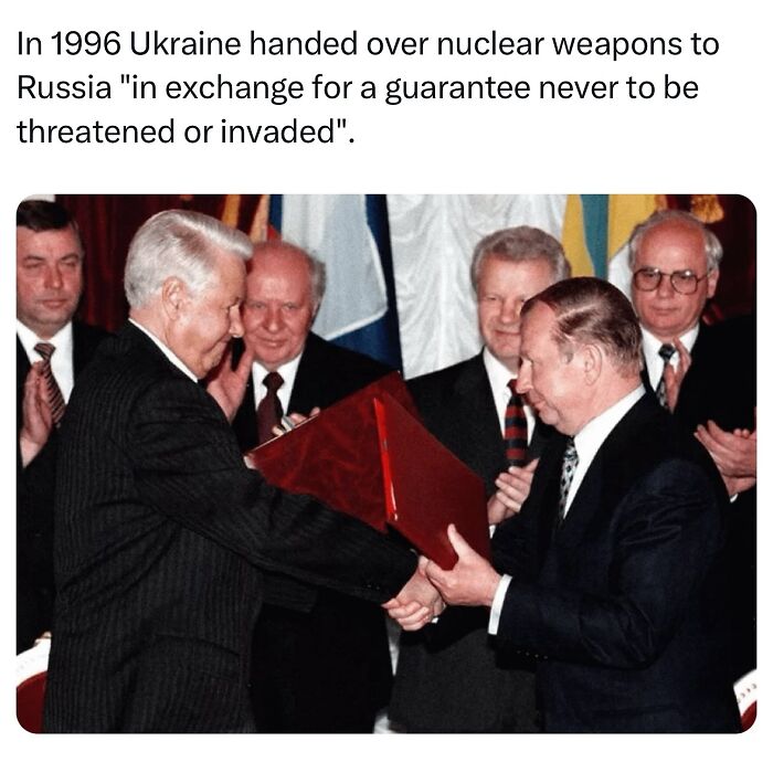 Historic moment in 1996 with leaders exchanging nuclear weapons agreement, featured in popular history facts page.