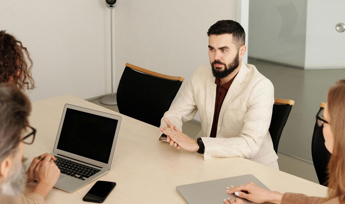 Woman Freaks Out After She Sees Coworker's Wife, Tells Everyone He's A Groomer