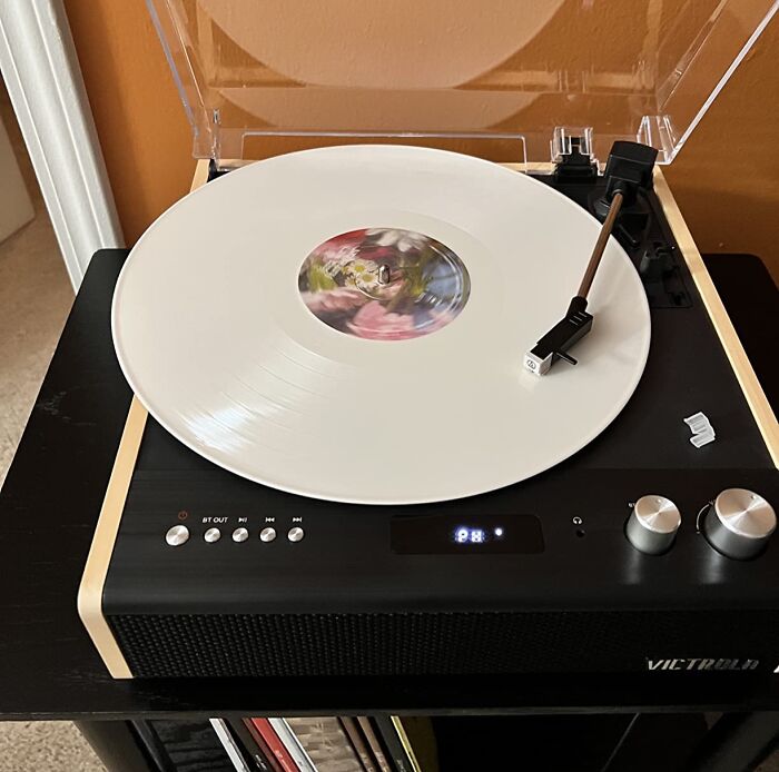 This Bluetooth Turntable Is A Must For A Dad With Good Music Taste
