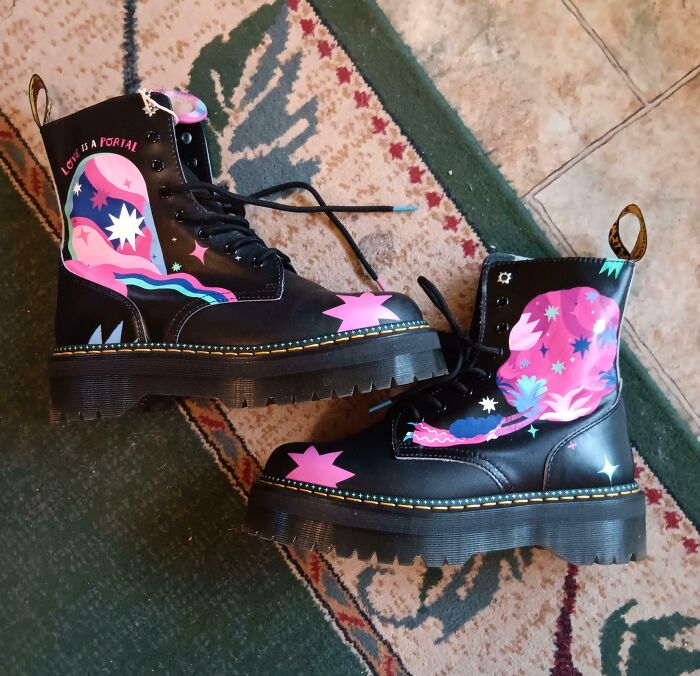 A Few Days After I Came Out To My Parents, Me And My Mum Saw These Pride Shoes While Shopping, This Is What I Got For Christmas