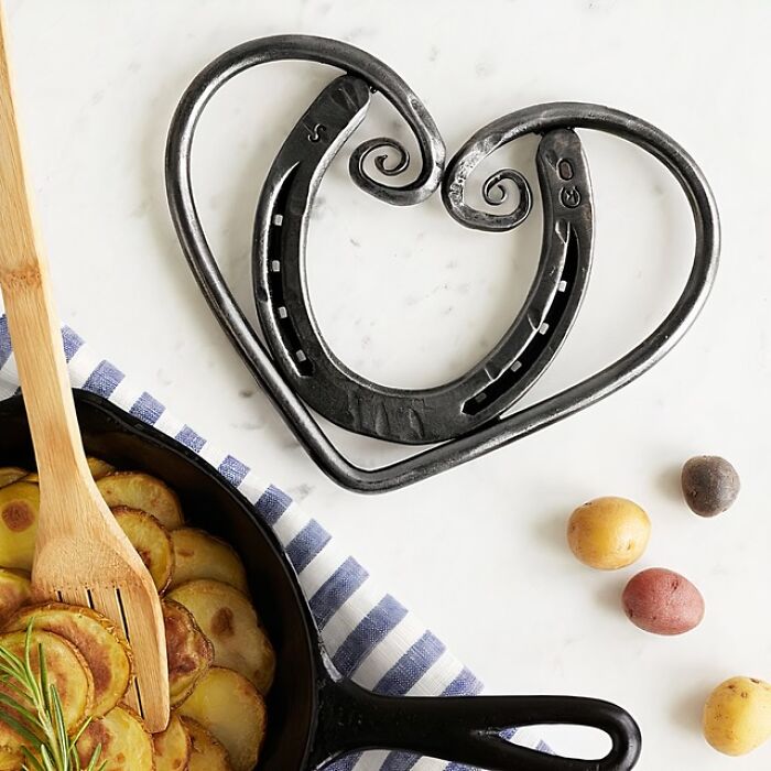 A Horseshoe Heart Trivet Is Perfect For Foodies Who Also See Themselves As Equine Enthusiasts