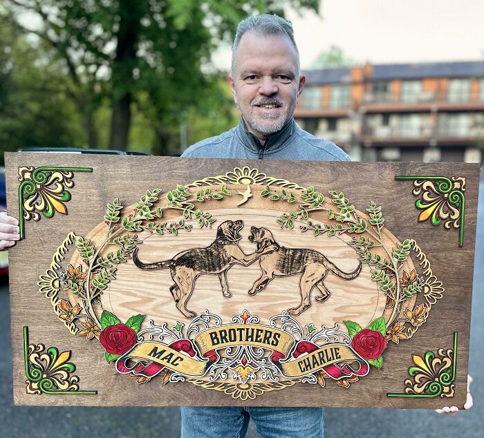 La placa/escudo que hice desde cero para un compañero de trabajo