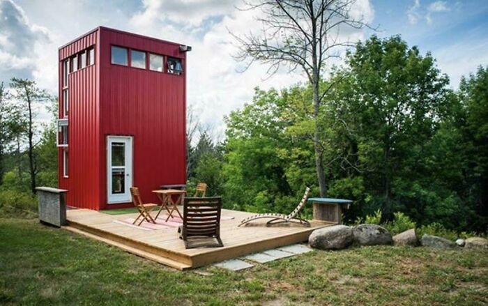 This Design Is Definitely...different! Do You Guys Like It? Located In Canada