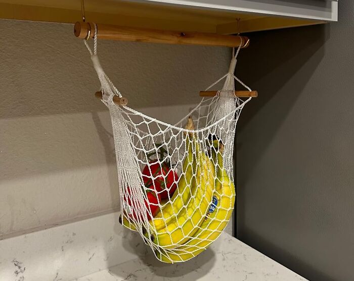 No More Bruised Bananas! The Undercounter Banana Hammock Keeps Them Happy And Healthy