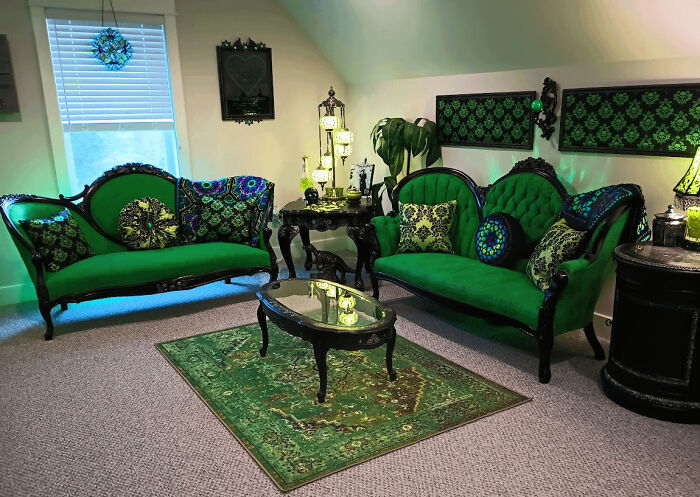 Was Told By Another Sub To Post My Living Room Here. I Painted Or Made Most Of The Stuff Pictured