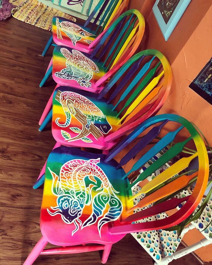 The Chairs Are Done!💕🌈💕