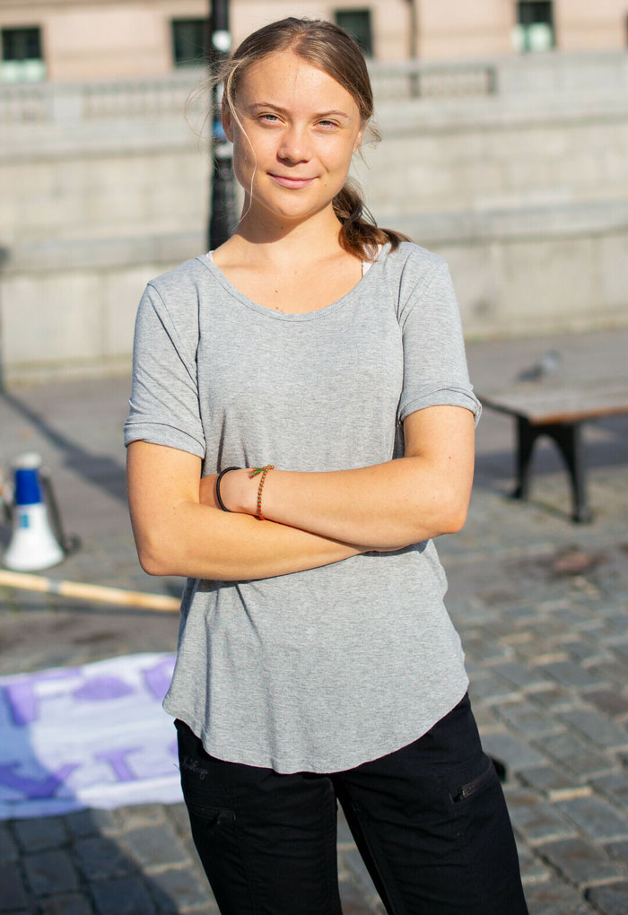 30 Famous People That Became Extremely Unpopular Without Any Good Reason