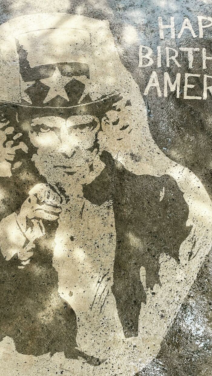 Artist Creates Works Of Art Using A Pressure Washer (26 Pics)(Interview)