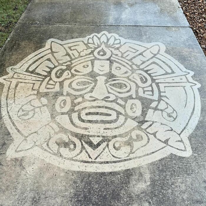 Artist Creates Works Of Art Using A Pressure Washer (26 Pics)(Interview)