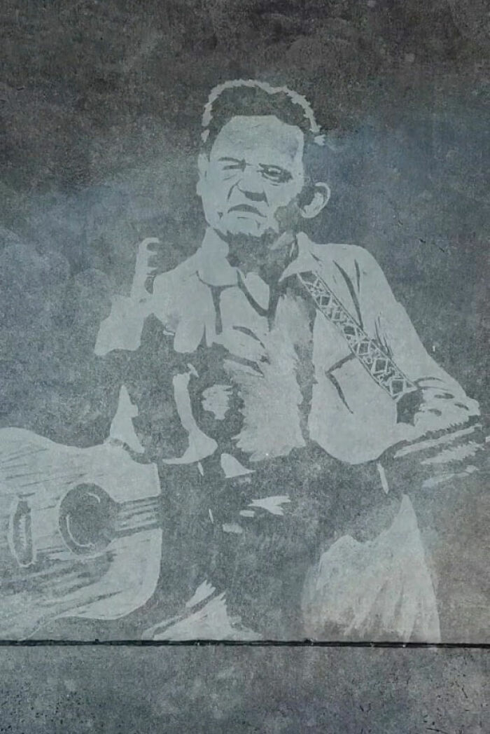 Artist Creates Works Of Art Using A Pressure Washer (26 Pics)(Interview)