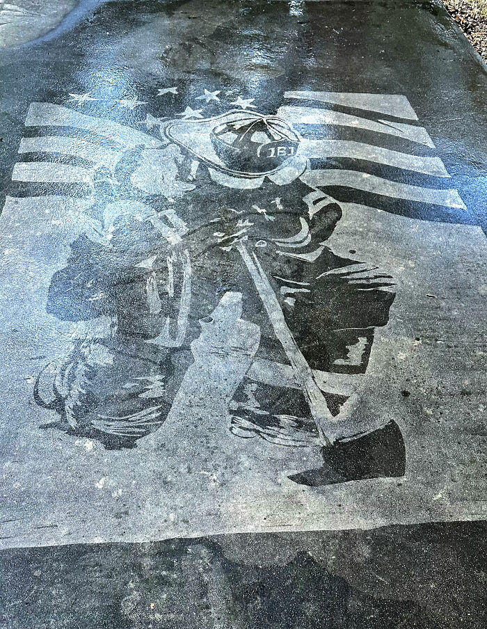 Artist Creates Works Of Art Using A Pressure Washer (26 Pics)(Interview)