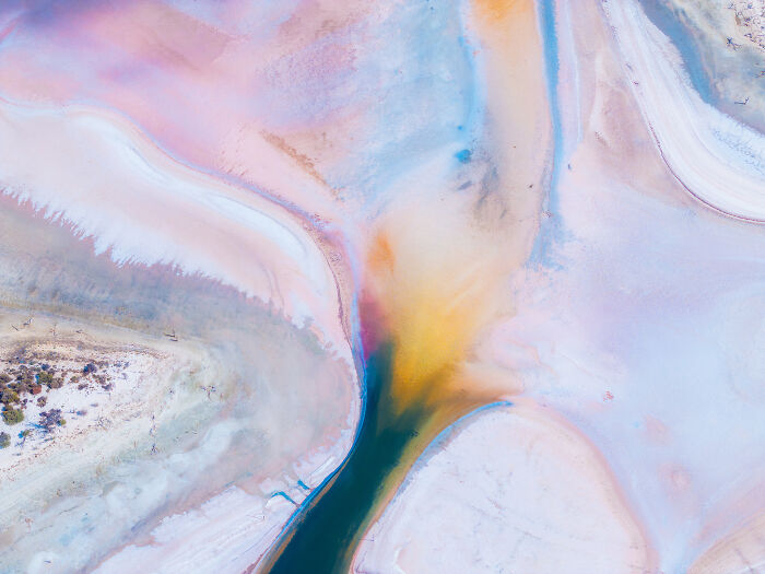 This Photographer Chartered Open Door Airplane To Capture The Colors Of Australia (80 Pics)