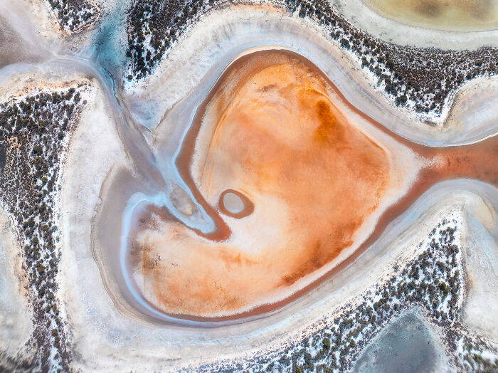 This Photographer Chartered Open Door Airplane To Capture The Colors Of Australia (80 Pics)